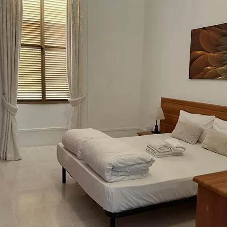 Fac- Falcon's Nest By Vallettastay Apartment *