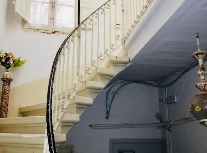 Fac- Falcon's Nest By Vallettastay * La Valeta