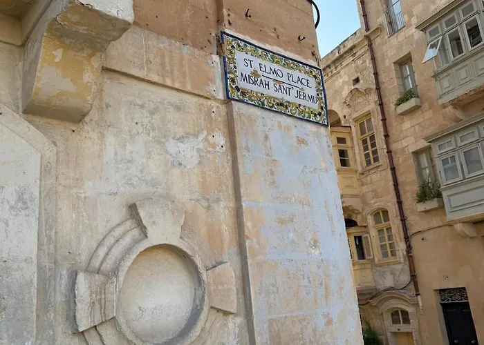 Fac- Falcon's Nest By Vallettastay La Valeta