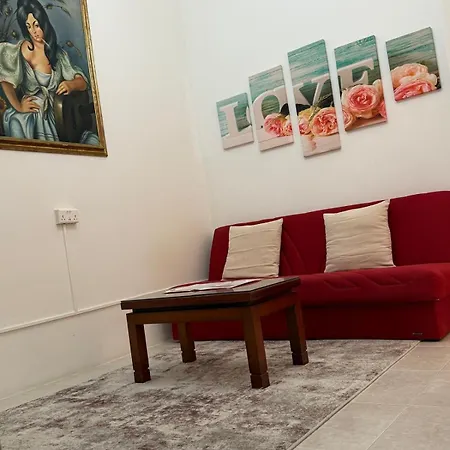 Appartement Fac- Falcon's Nest By Vallettastay La Valette