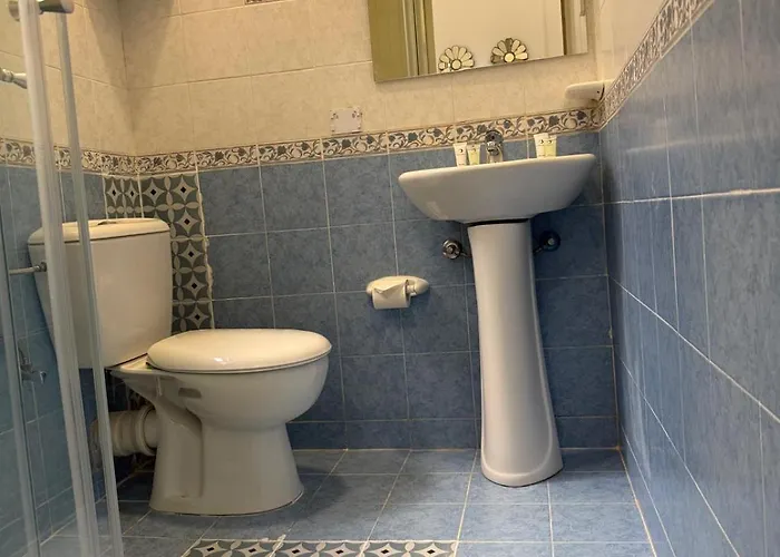 Fac- Falcon's Nest By Vallettastay